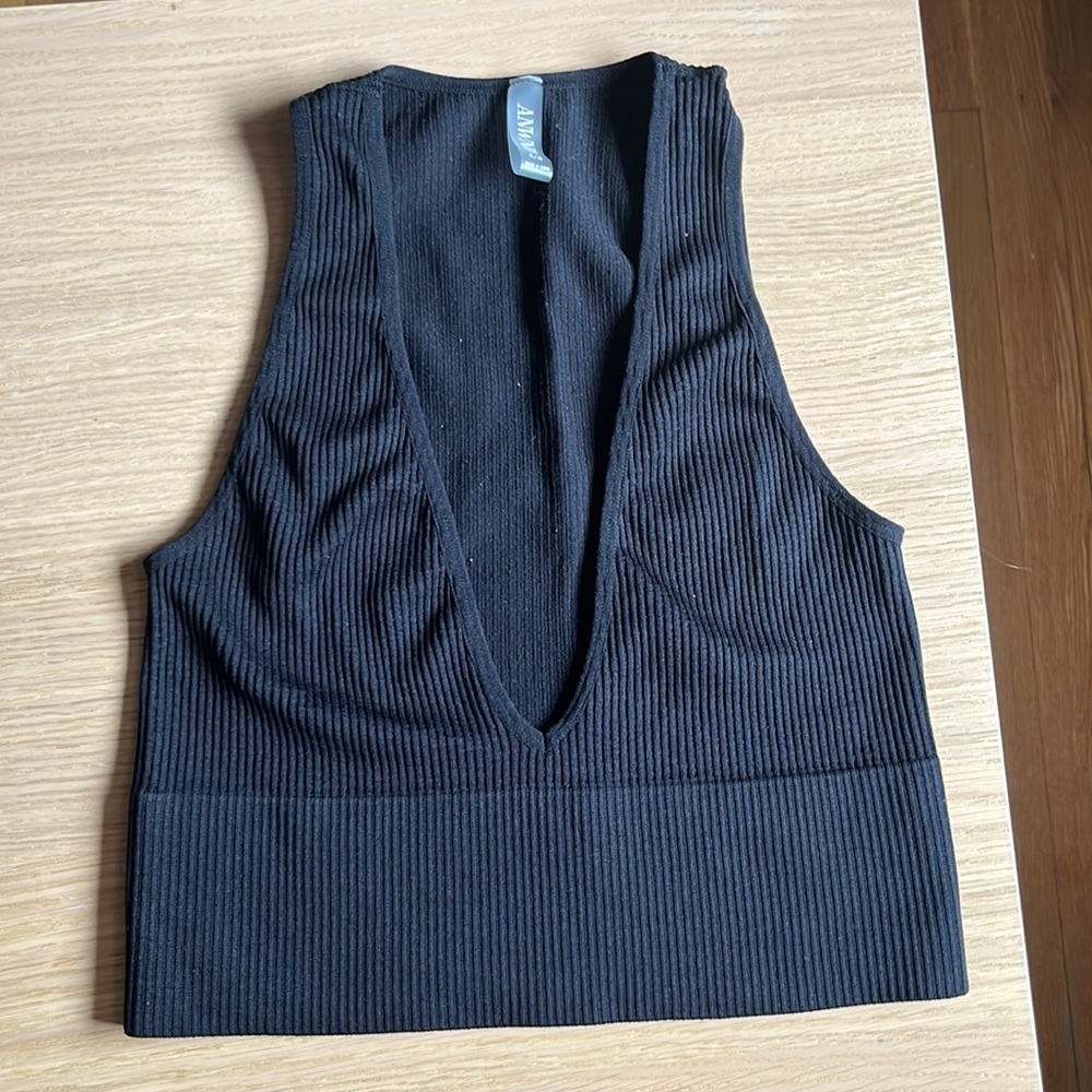 black, size S/M